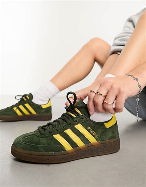 Adidas spezial gum sole